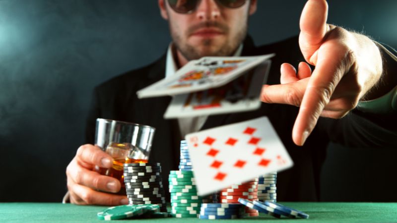 Cách đánh bài poker luôn thắng từ các cao thủ lâu năm